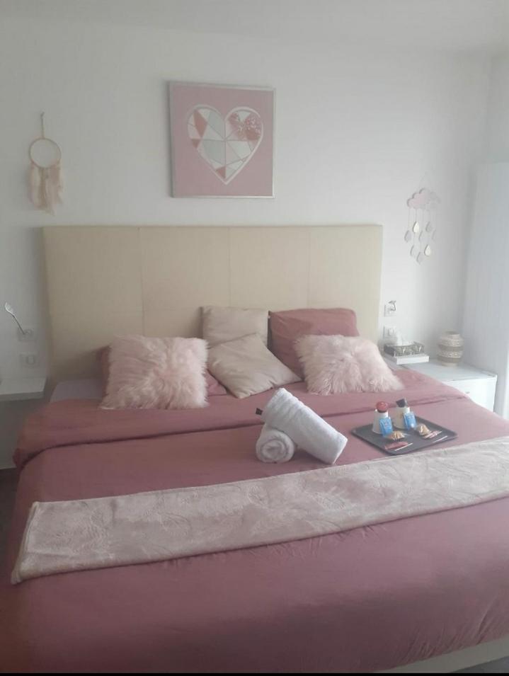Love Room Seduction Tremblay-en-France Exteriér fotografie